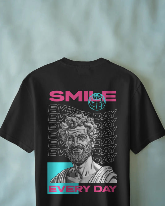 Smile | Pop culture collection Oversized tees